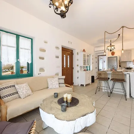 Seaside Glyfa Paros Villa
