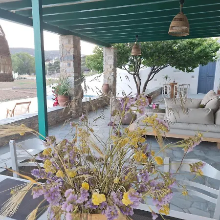 Seaside Glyfa Paros