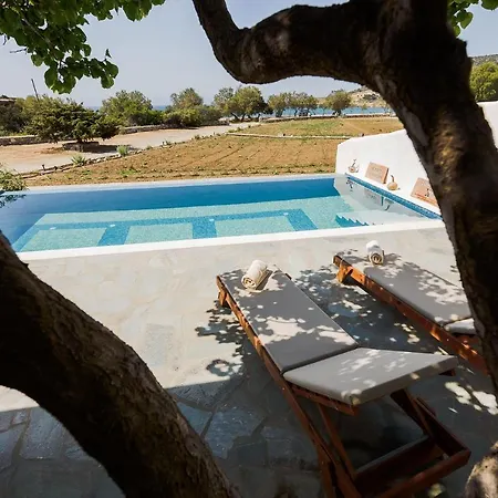 Seaside Glyfa Paros Villa