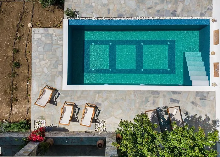 Seaside Glyfa Paros Villa